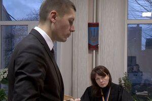 Комісія має намір розглянути висновок Шемчука про наявність дисциплінарного проступку в діях Перова (на фото) 29 березня