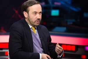 Пономарьов: Кілька людей із його найближчого оточення, знаю точно, не користується мобільним ніколи. Принципово