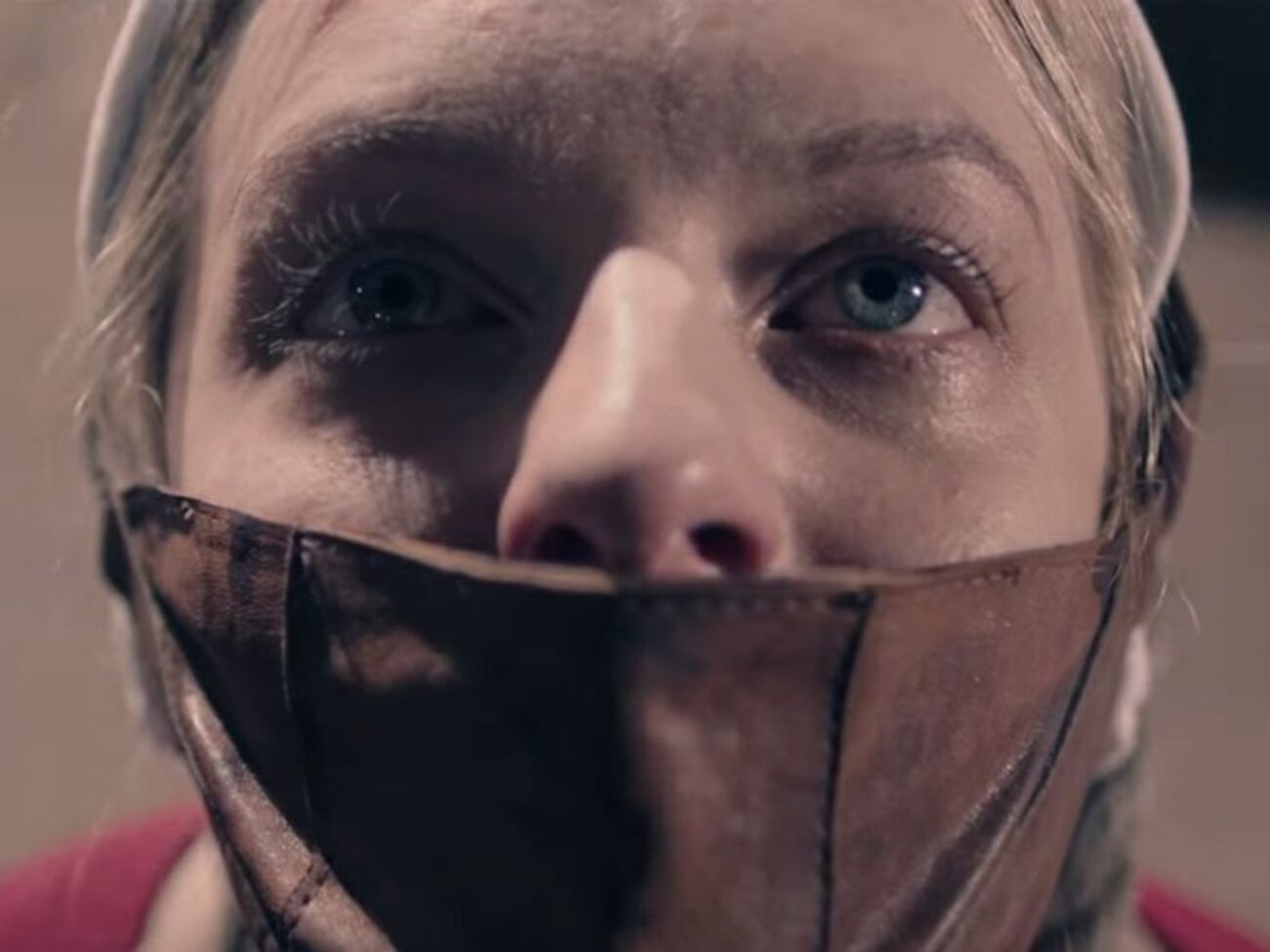 Події серіалу відбуваються в суспільстві, у якому жінок позбавили прав