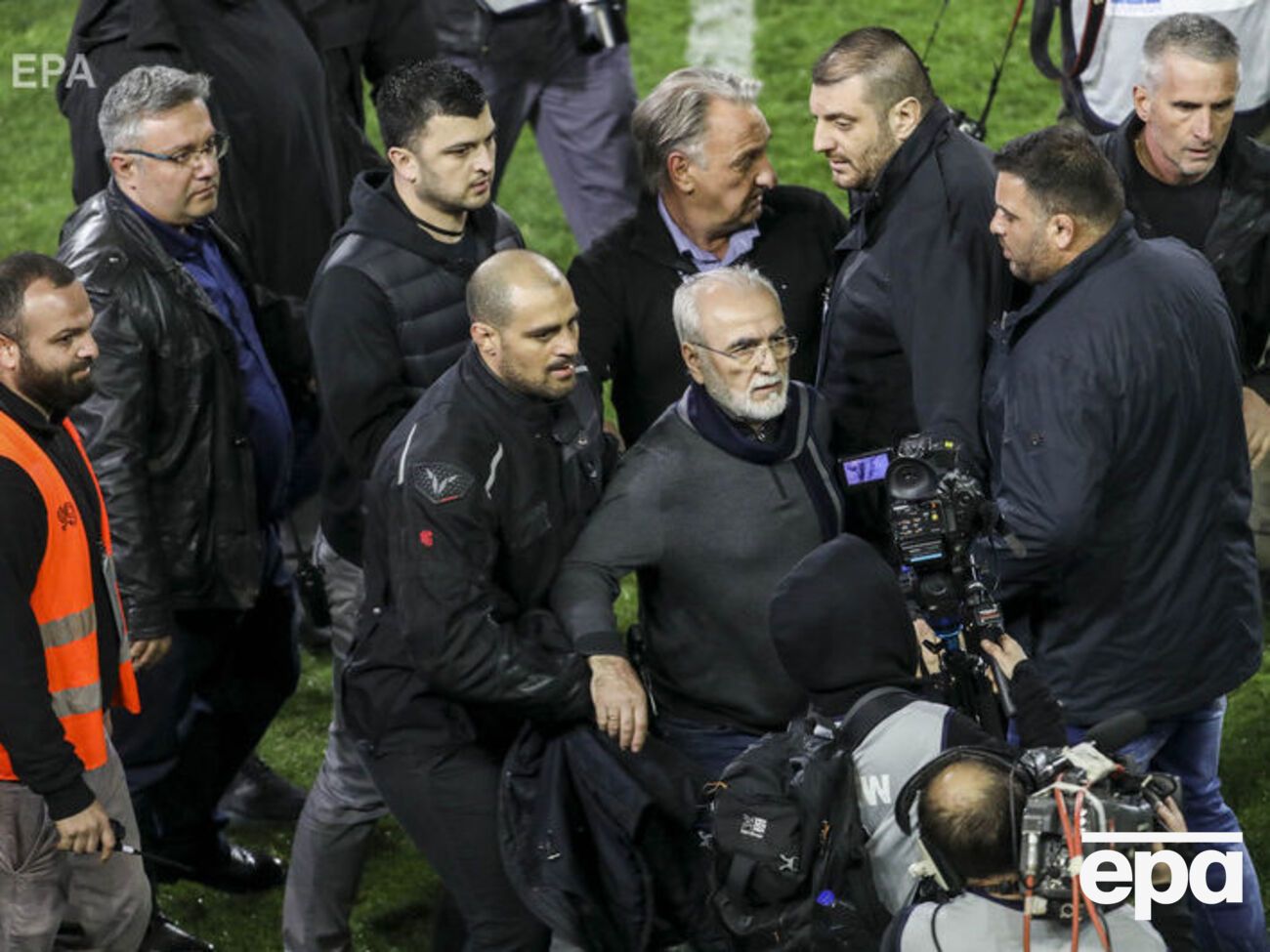 Саввиди наказан за вооруженное вторжение в игровую зону штрафом и запретом посещать стадионы