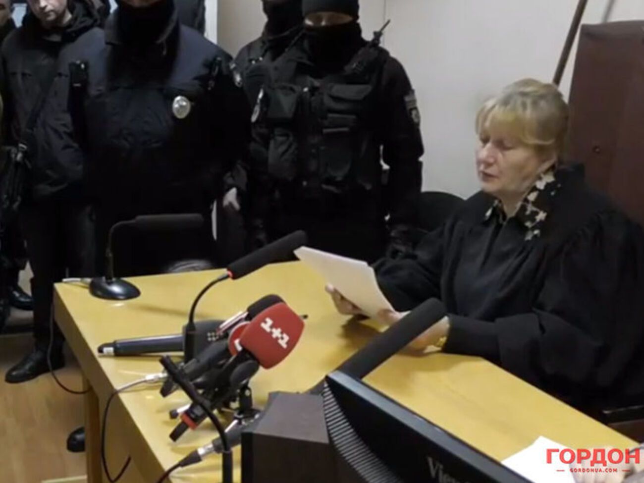 Суддя постановила арештувати Крисіна до 29 травня