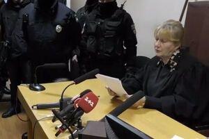 Судья постановила арестовать Крысина до 29 мая