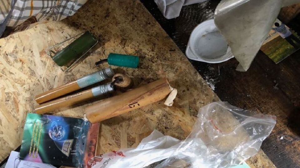 Поліція виявила у таборі протестувальників димові міни
