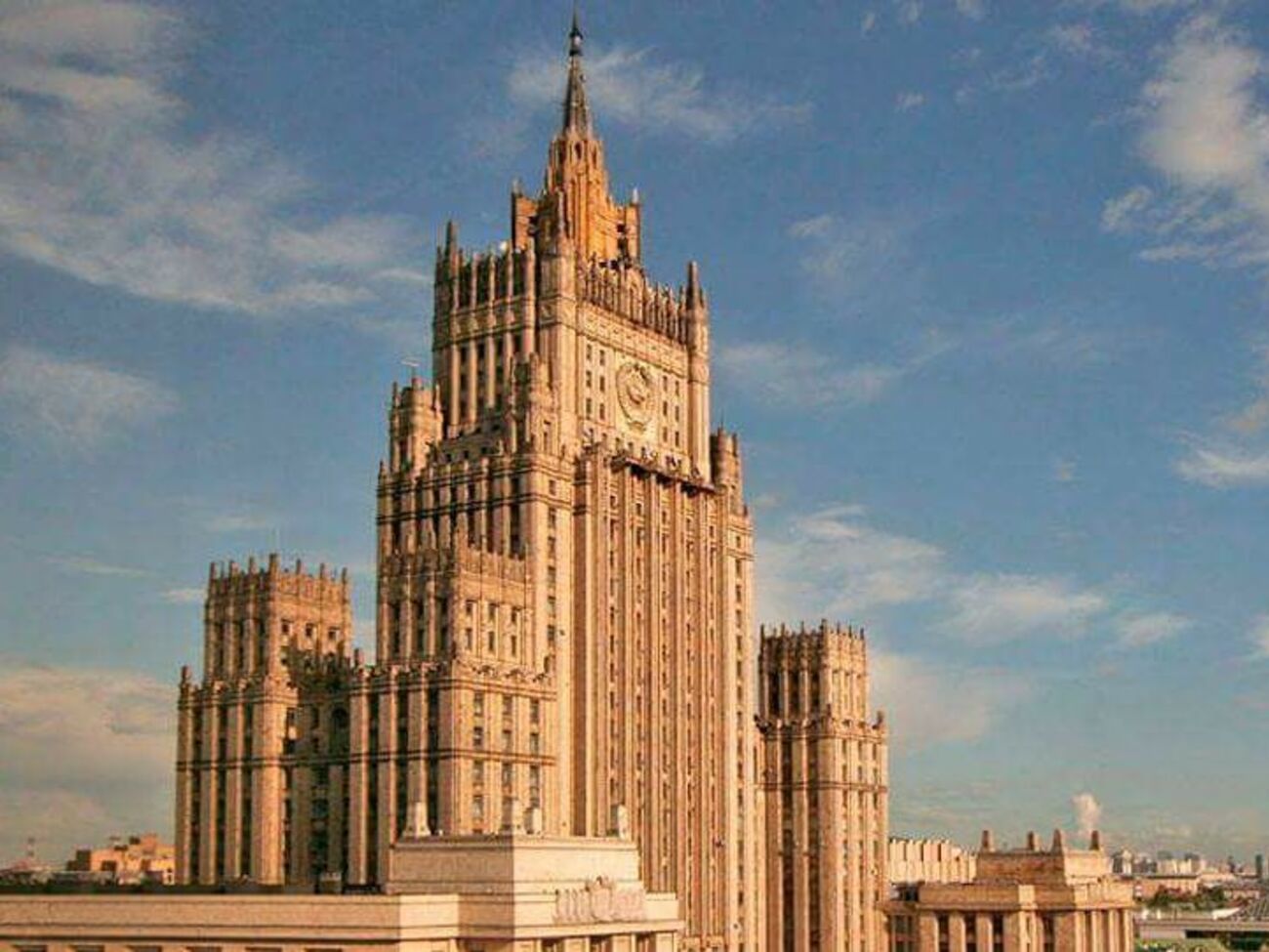 МИД РФ предложил властям США "одуматься"