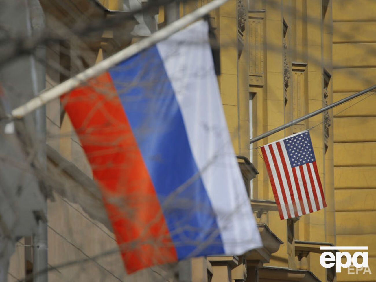 Дипломаты, которые остались в&nbsp;США,&nbsp;не ослабят работу по&nbsp;поддержанию необходимых связей между Москвой и Вашингтоном, заявил торгпред РФ