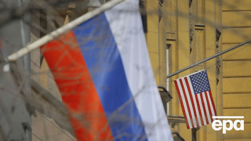 Дипломаты, которые остались в США, не ослабят работу по поддержанию необходимых связей между Москвой и Вашингтоном, заявил торгпред РФ