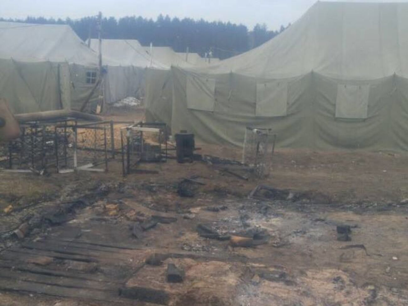 Під час пожежі згорів намет і пошкоджено військове майно