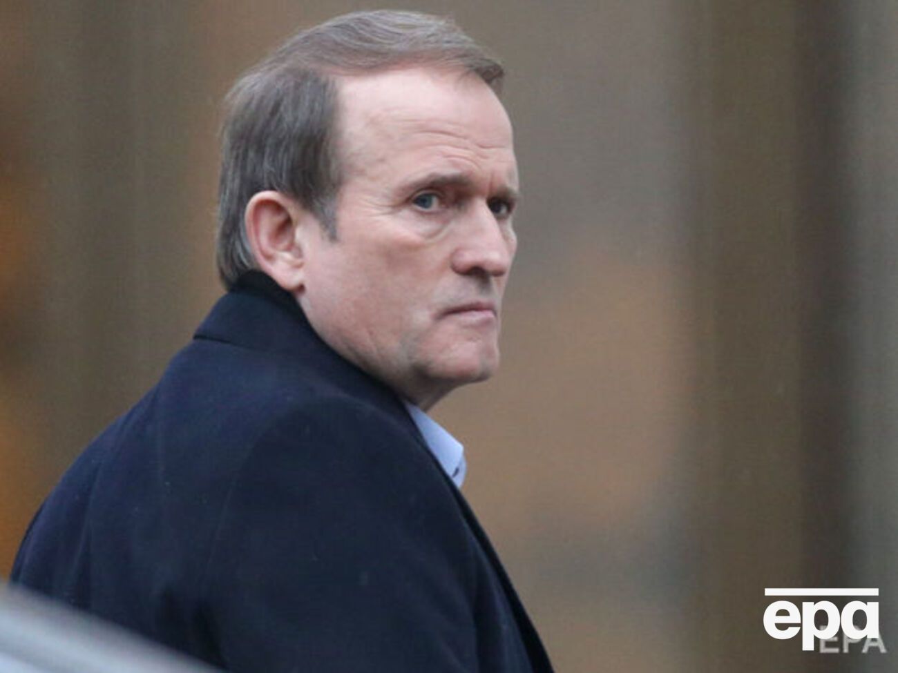 Медведчук: Человека, который находится под следствием, освободить сложно