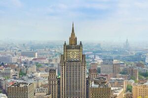 Чтобы сообщить о выдворении, послов вызывали в МИД РФ