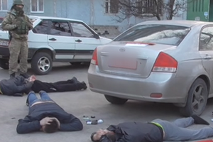 Співробітники СБУ затримали бандитів, які погрожували комерсанту