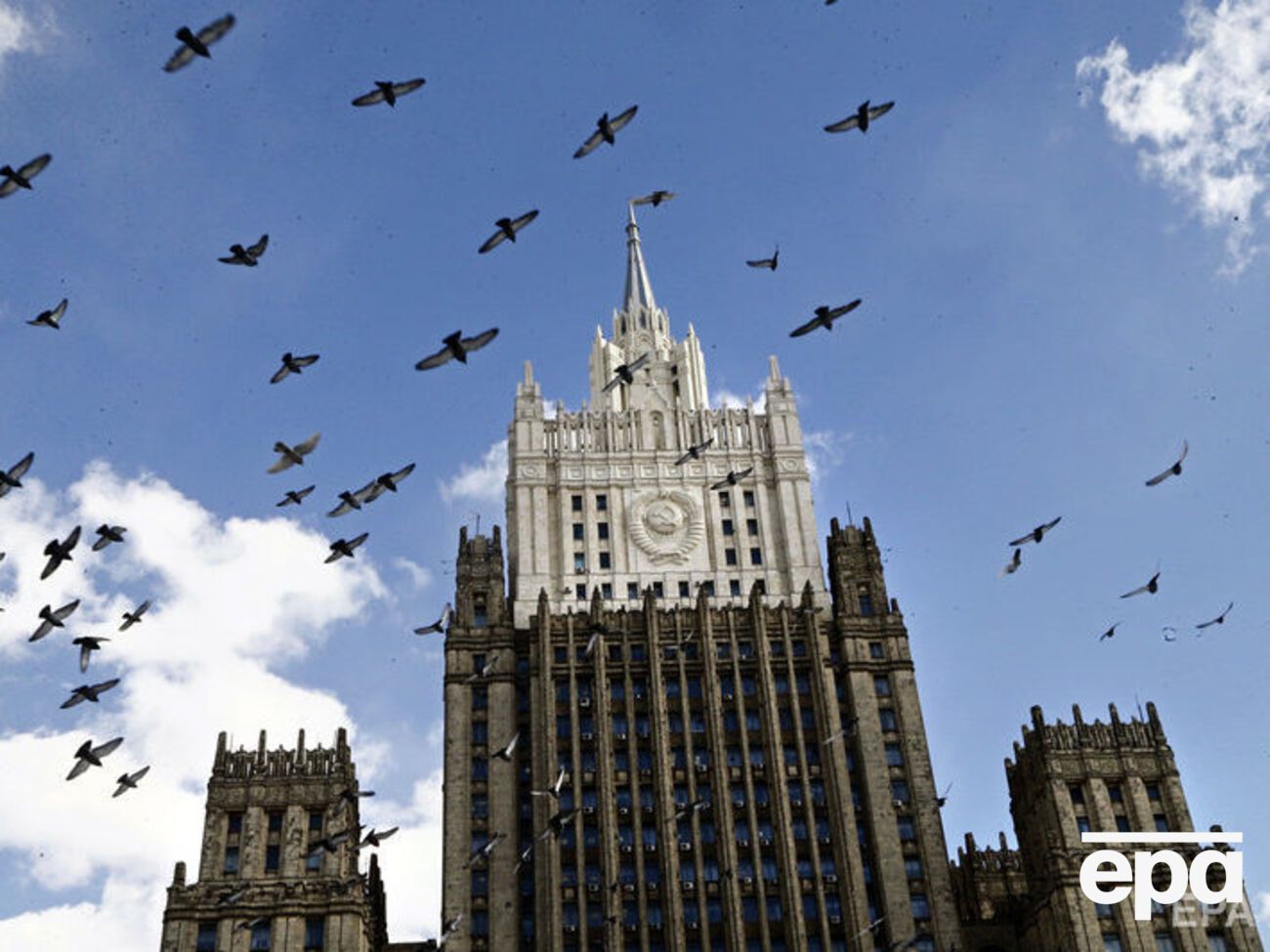 Міністерство закордонних справ Росії оголосило про вислання українських дипломатів