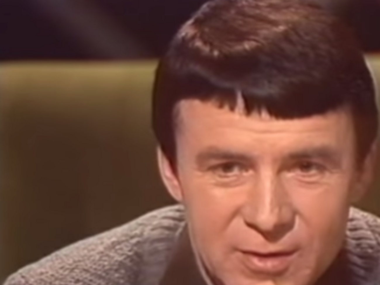 В 1988 году Кашпировский проводил психологическое обезболивание пациентке Любови Грабовской