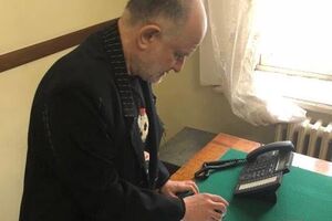 В следующем месяце Ройтбурд получит 4656 грн