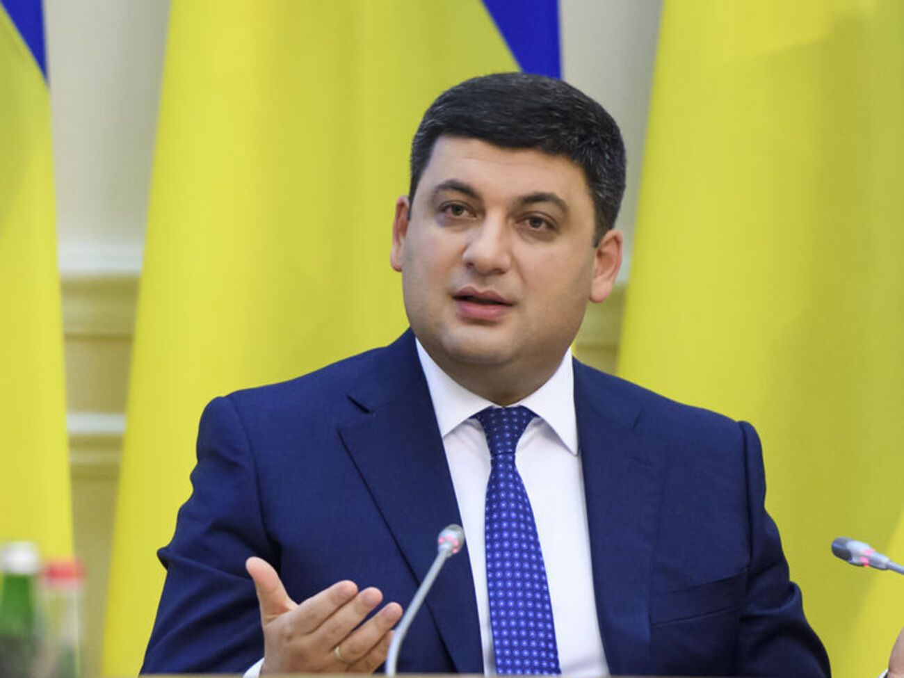 Зарплата Гройсмана у 2017 році становила 435 тис. 647 грн