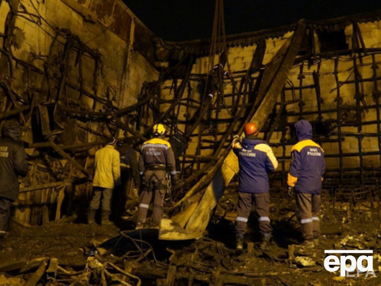 Торгово-развлекательный центр в Кемерово сгорел 25 марта