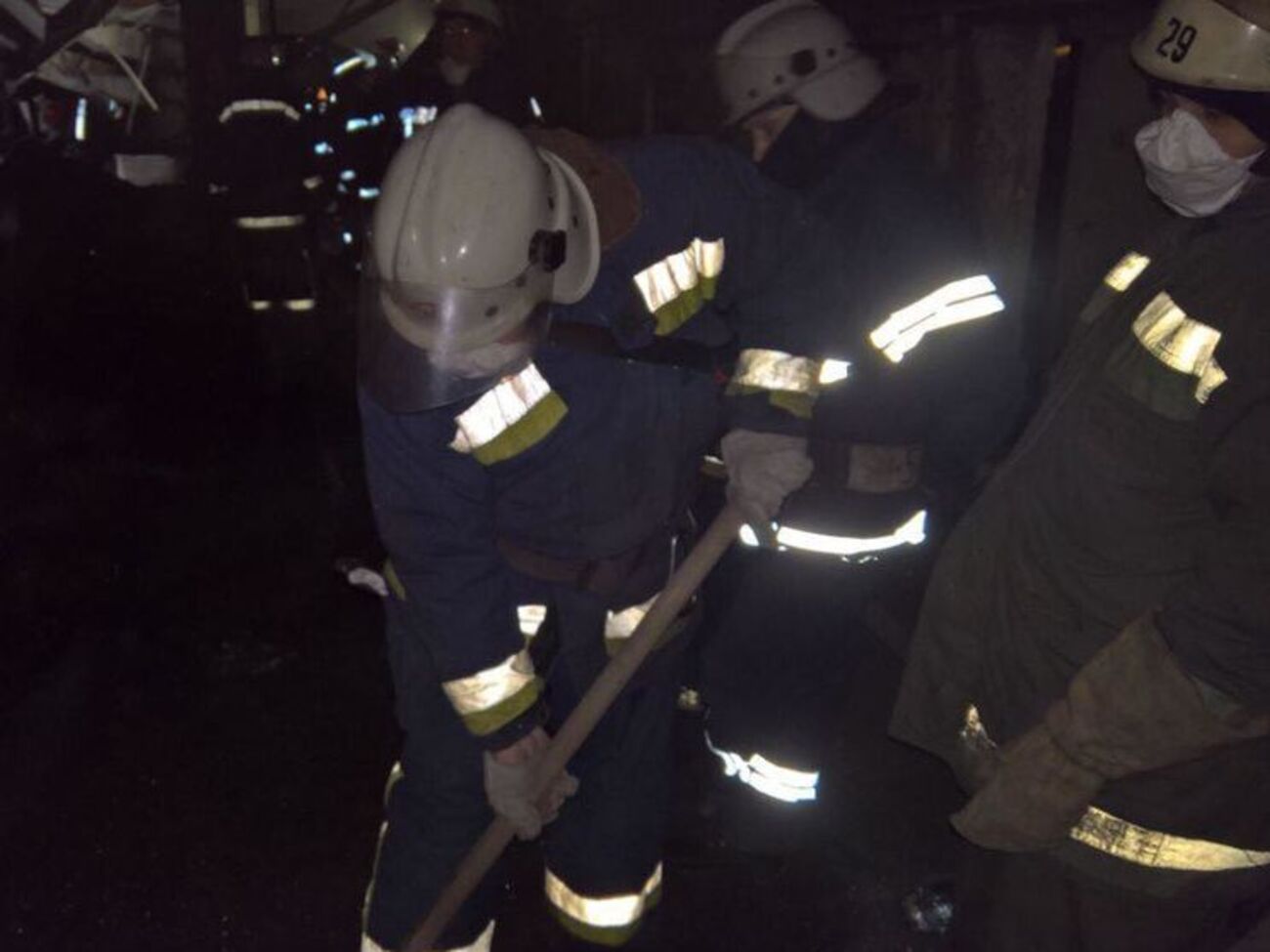 К поисковым работам привлекли 54 человека и 10 единиц техники