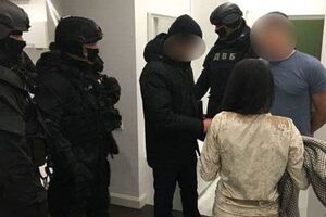 Фігурантів справи затримали 26-го і 27 лютого