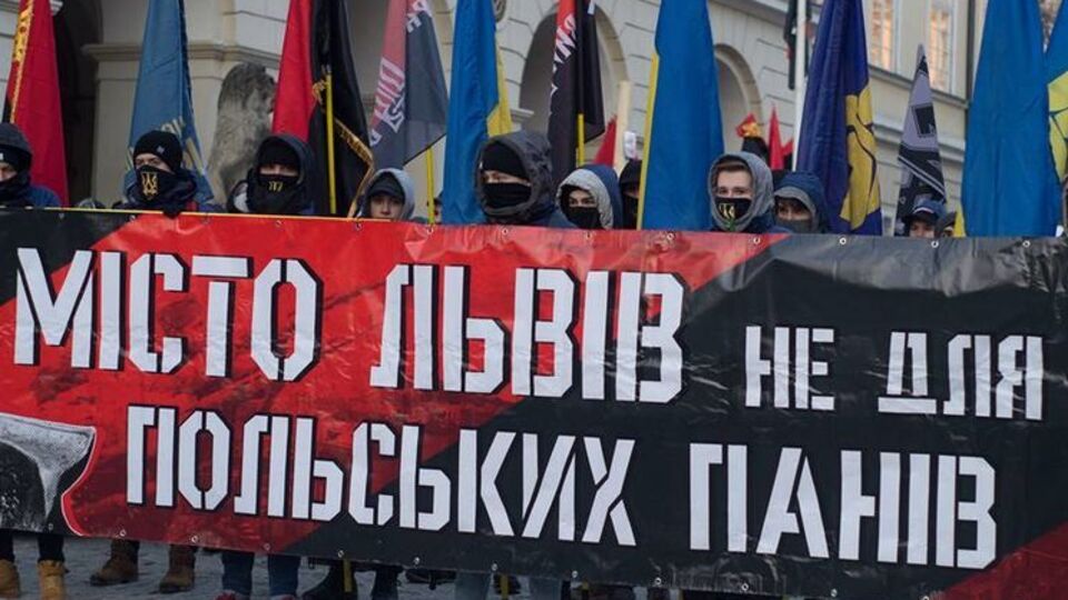 Участие в марше приняли несколько сотен человек