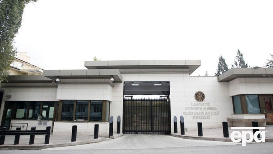 Посольство закрыто 5 марта