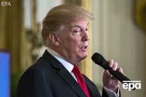 До 1 листопада 2015 року Трамп вів свою виборчу кампанію вже чотири з половиною місяці