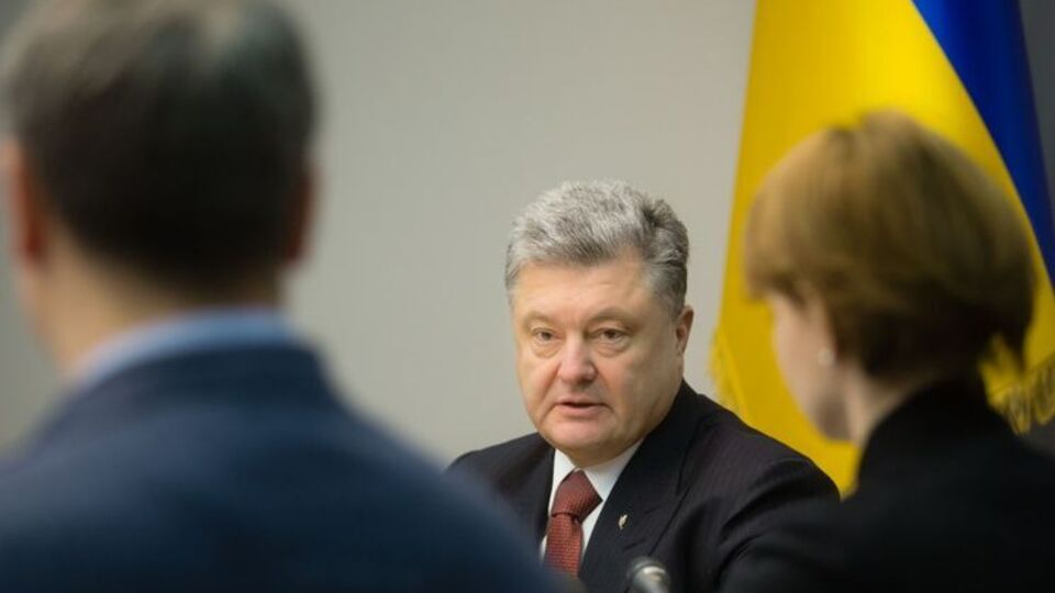 Порошенко: Украинские военные передают опыт противодействия гибридной агрессии Российской Федерации