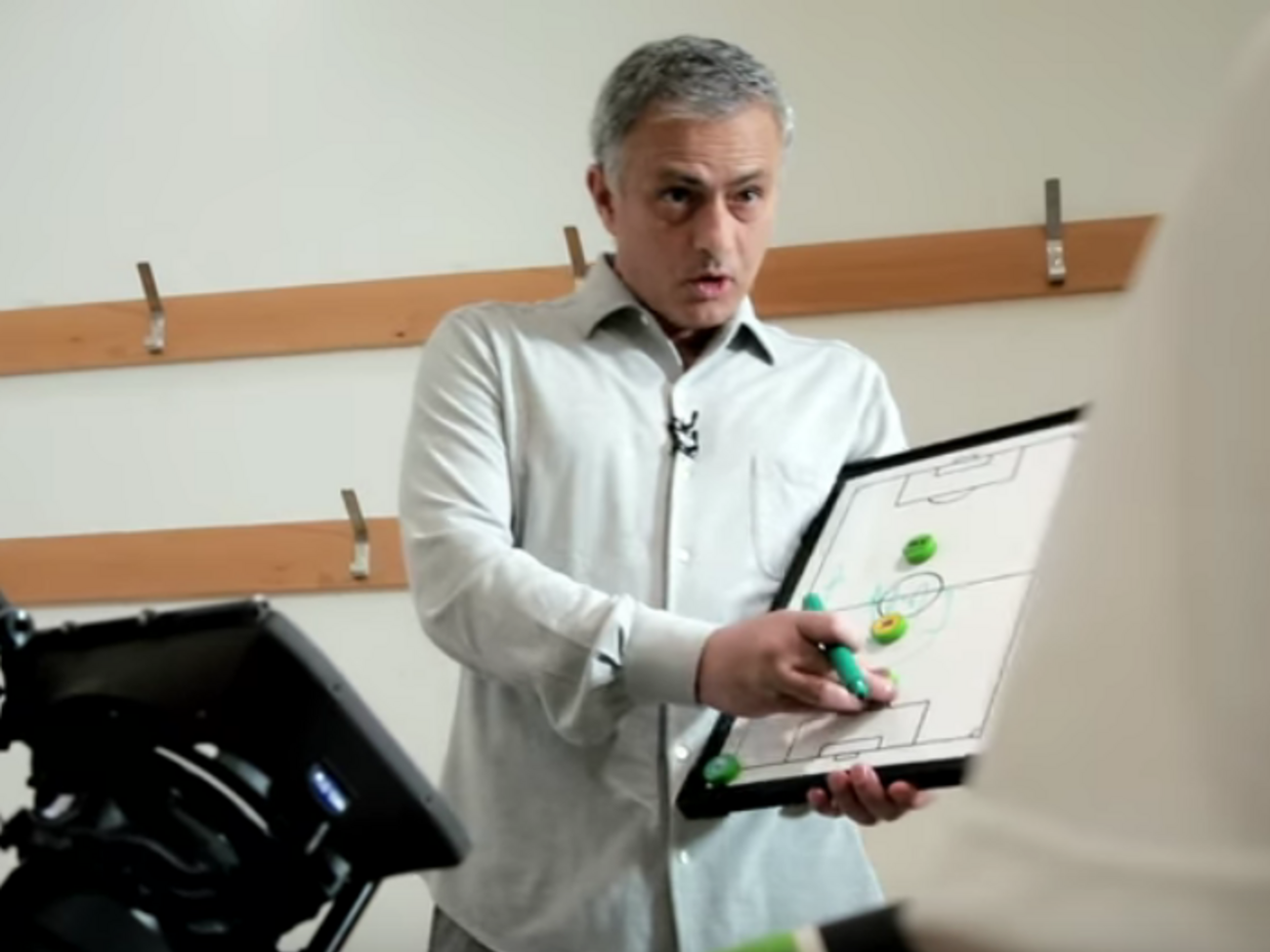 Моуриньо будет анализировать матчи чемпионата мира по футболу для российского телеканала