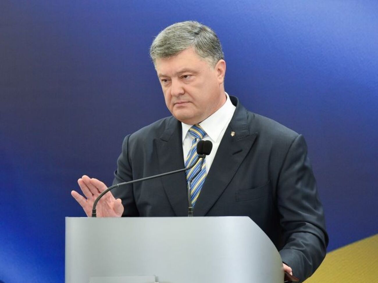 Порошенко: Не можна бути президентом країни в умовах війни і не бути оптимістом