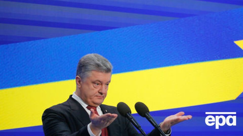 Порошенко: У 2018 році в більшості областей оператори запустять зв'язок четвертого покоління