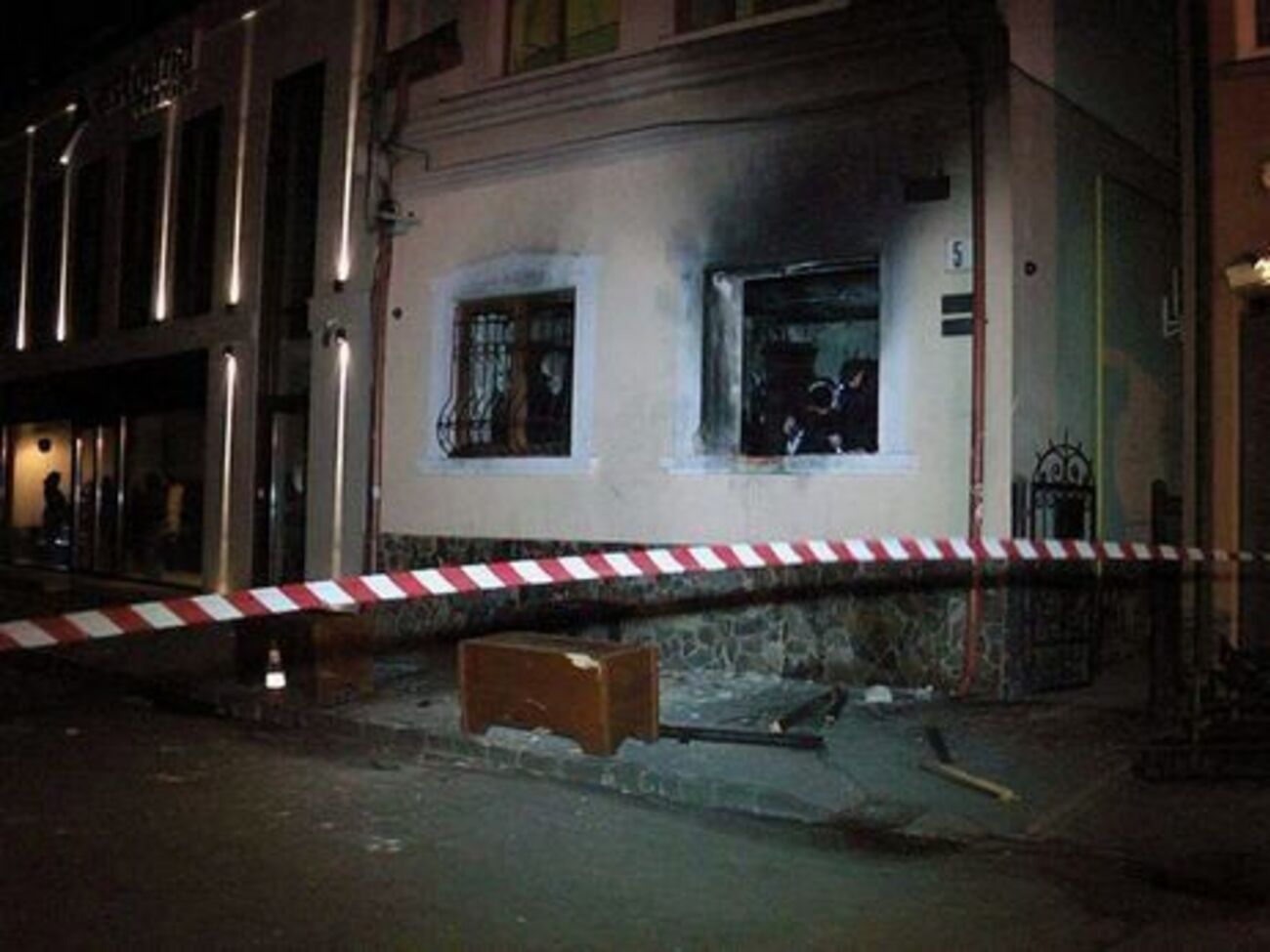 Другого фігуранта справи про підпал центру заарештували