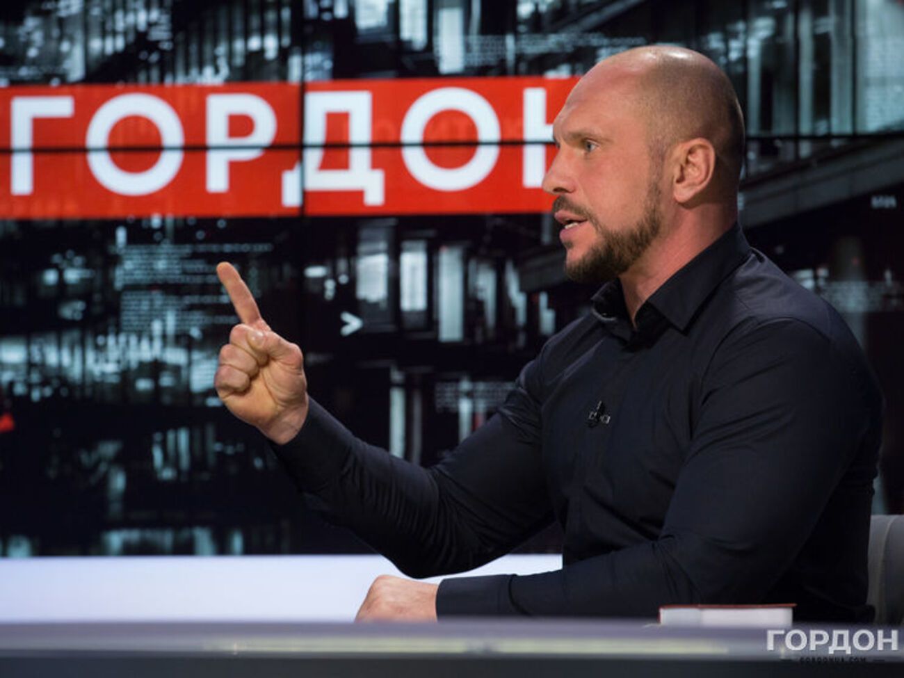 Кива про контрабанду: Прохід сигарет, прохід алкоголю, прохід продуктів &ndash; це добре налагоджений механізм, який зумів наситити, повірте мені, не одні великі погони