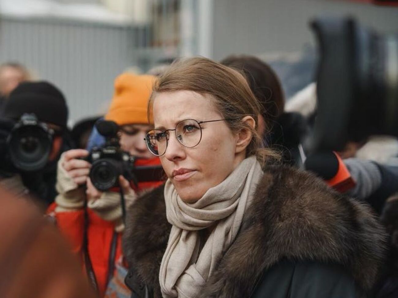 Собчак заявила, что обратилась в посольство Украины за разрешением на въезд в Крым