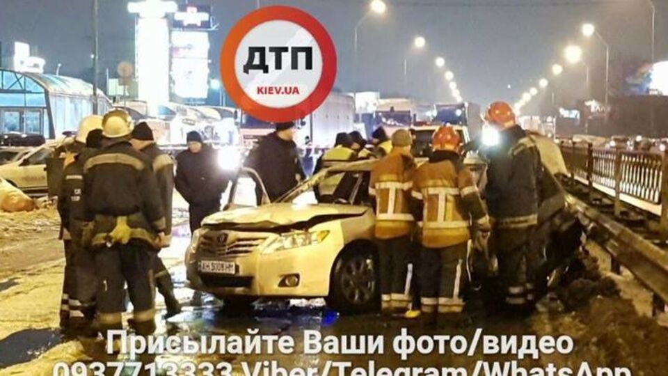 Пожарные прибыли на место происшествия