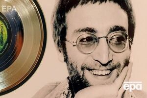 Мини-байк Леннона продали в Британии