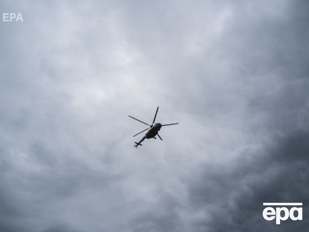 Вертоліт упав в ущелину