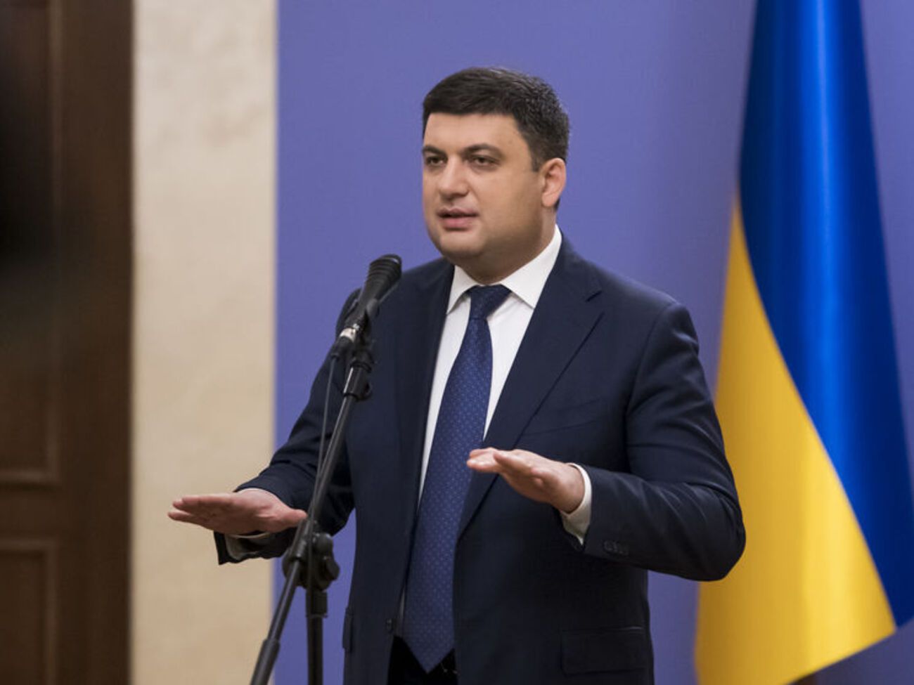 Гройсман:&nbsp;За невыполнение обязательств российский монополист должен нести жесткую ответственность&nbsp;