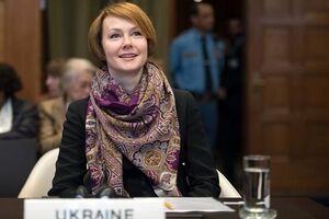Зеркаль зазначила, що МЗС доручило своїм місіям знайти активи російського газового монополіста