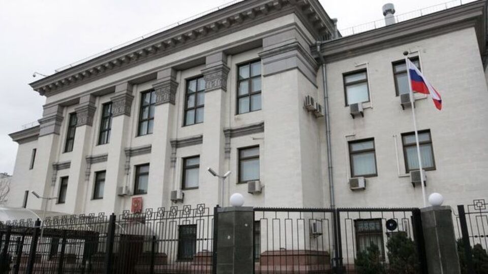 Націоналісти збираються блокувати російські дипустанови