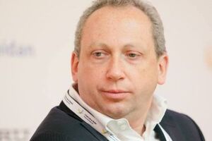 Упырь объявил на весь мир: "Если мне не дадут дожить без спроса и ответственности за мною содеянное, то я разъ...бу эту планету"