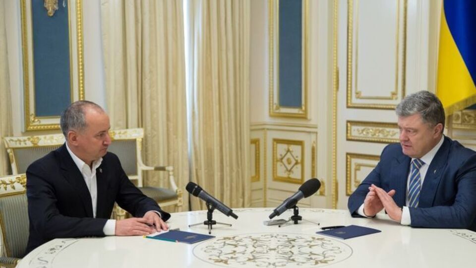 Порошенко обговорив справу стосовно Рубана з Грицаком (ліворуч)
