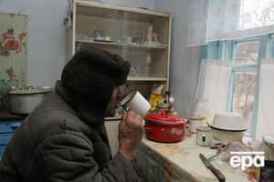 Горсовет обязуется обеспечивать пожилых людей продуктами питания, одеждой и медикаментами