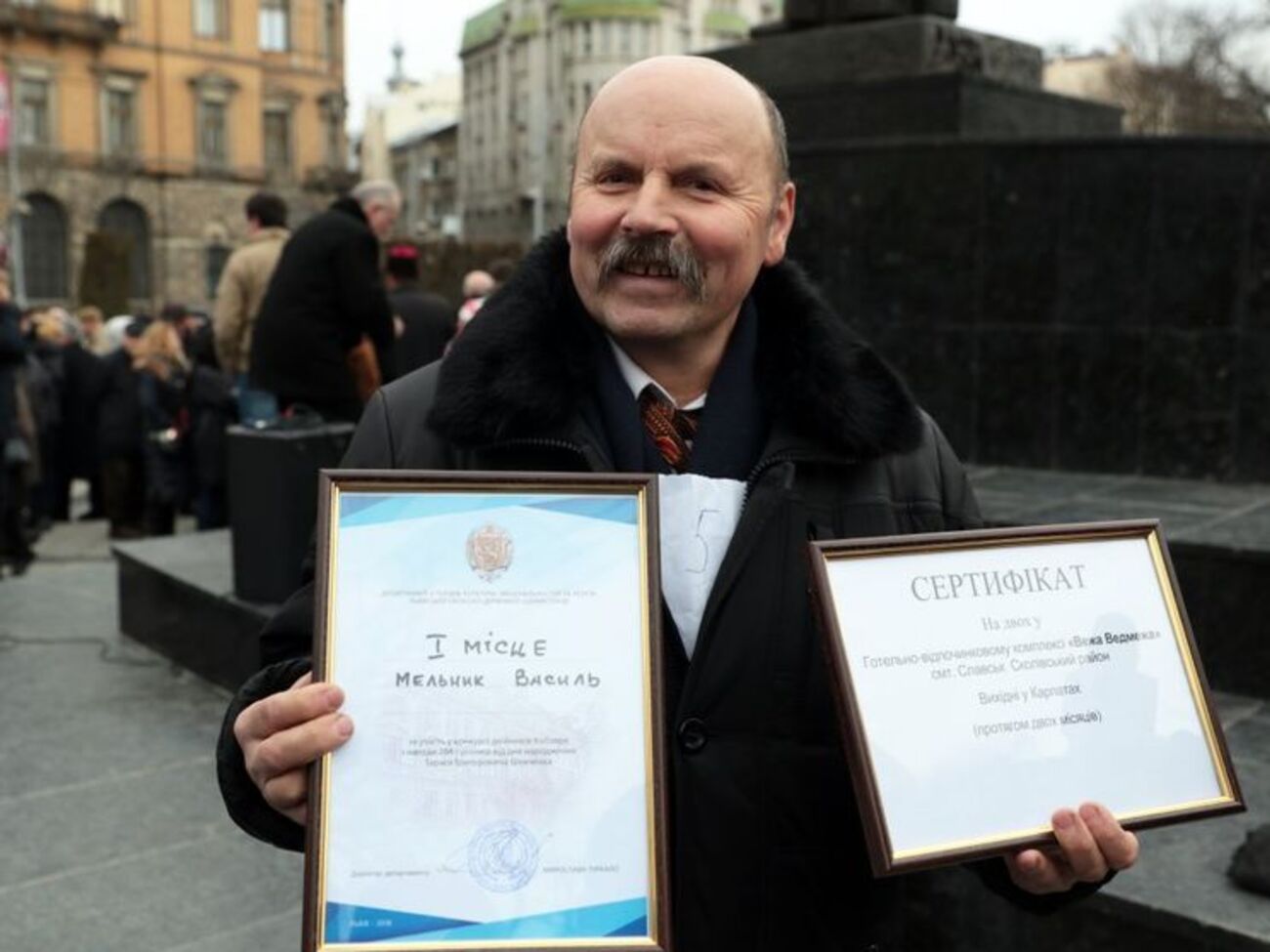 Конкурс двійників виграв Мельник