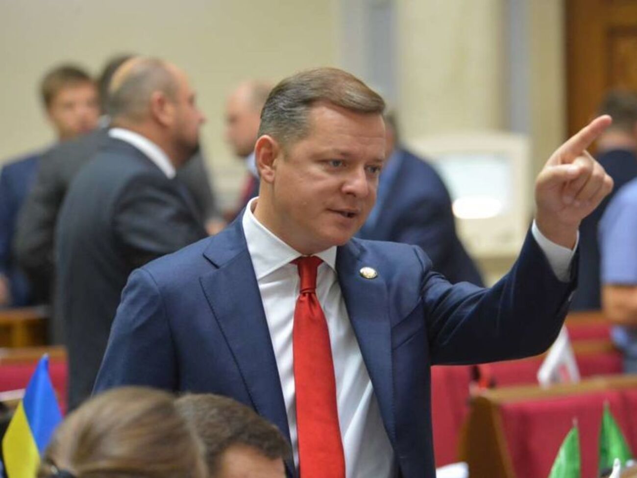 У Ляшка є шість земельних ділянок у Княжичах Київської області, квартира та офіс у Києві, автомобіль Toyota Land Cruiser