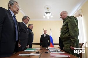 Путін (у центрі) подякував Тулєєву (крайній зліва)