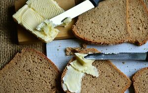 Історія бутерброда триває п'ять століть