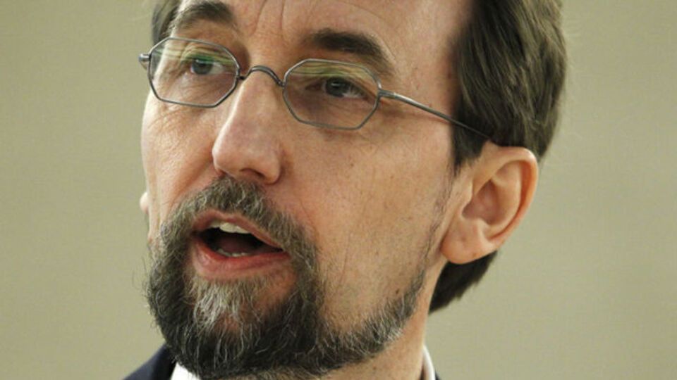 Комиссар ООН призвал мир "пробудиться ото сна"