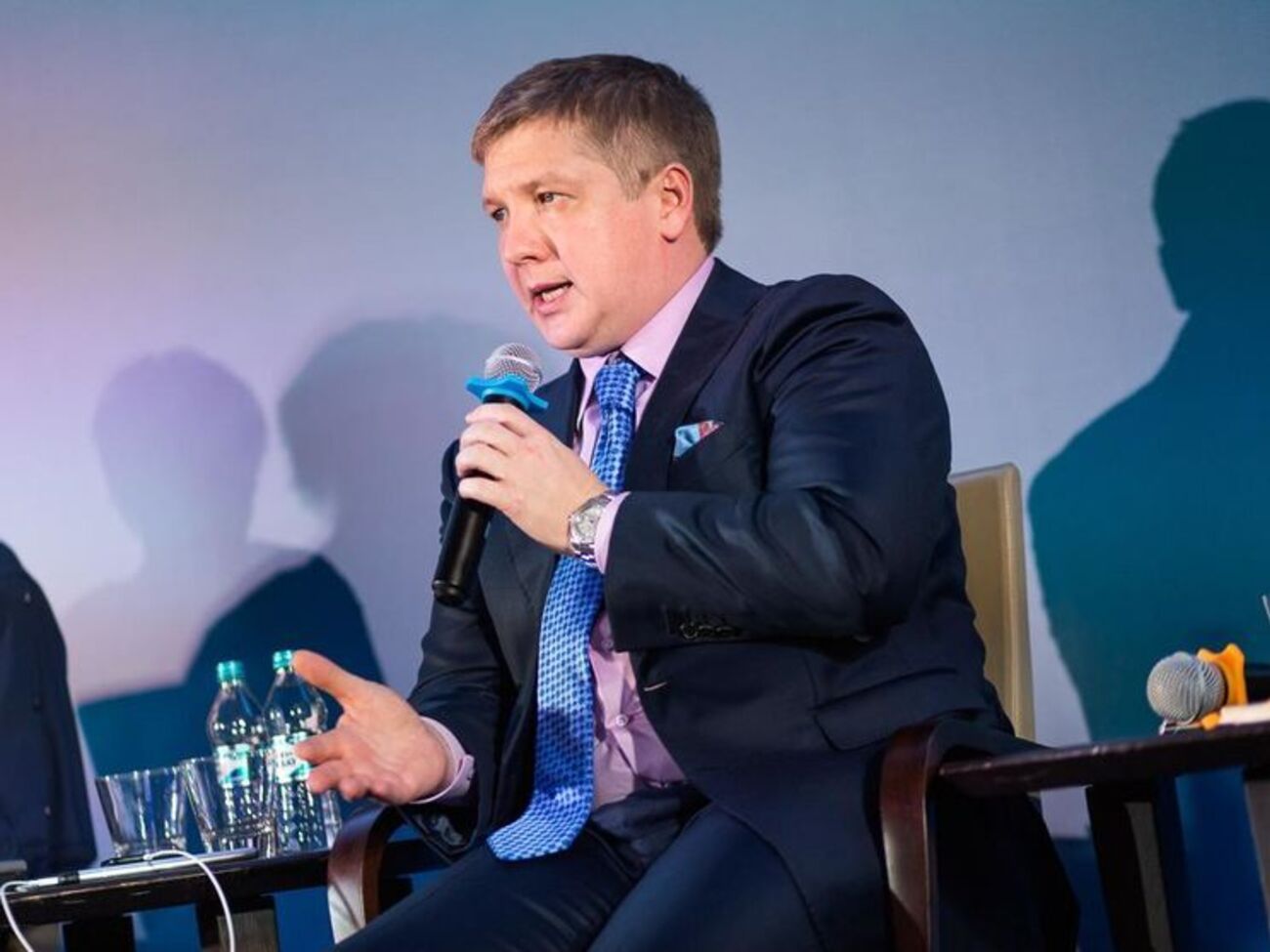 Коболєв прогнозує, що якщо Росія припинить транзит газу через українську газотранспортну систему, країна втратить приблизно $3,5 млрд