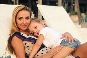 Навка показала дочь Надежду
