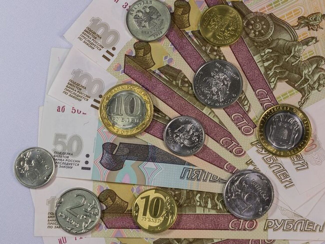 Богатейшие россияне 9 апреля потеряли $16 млрд