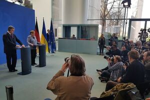 Порошенко встретился с Меркель