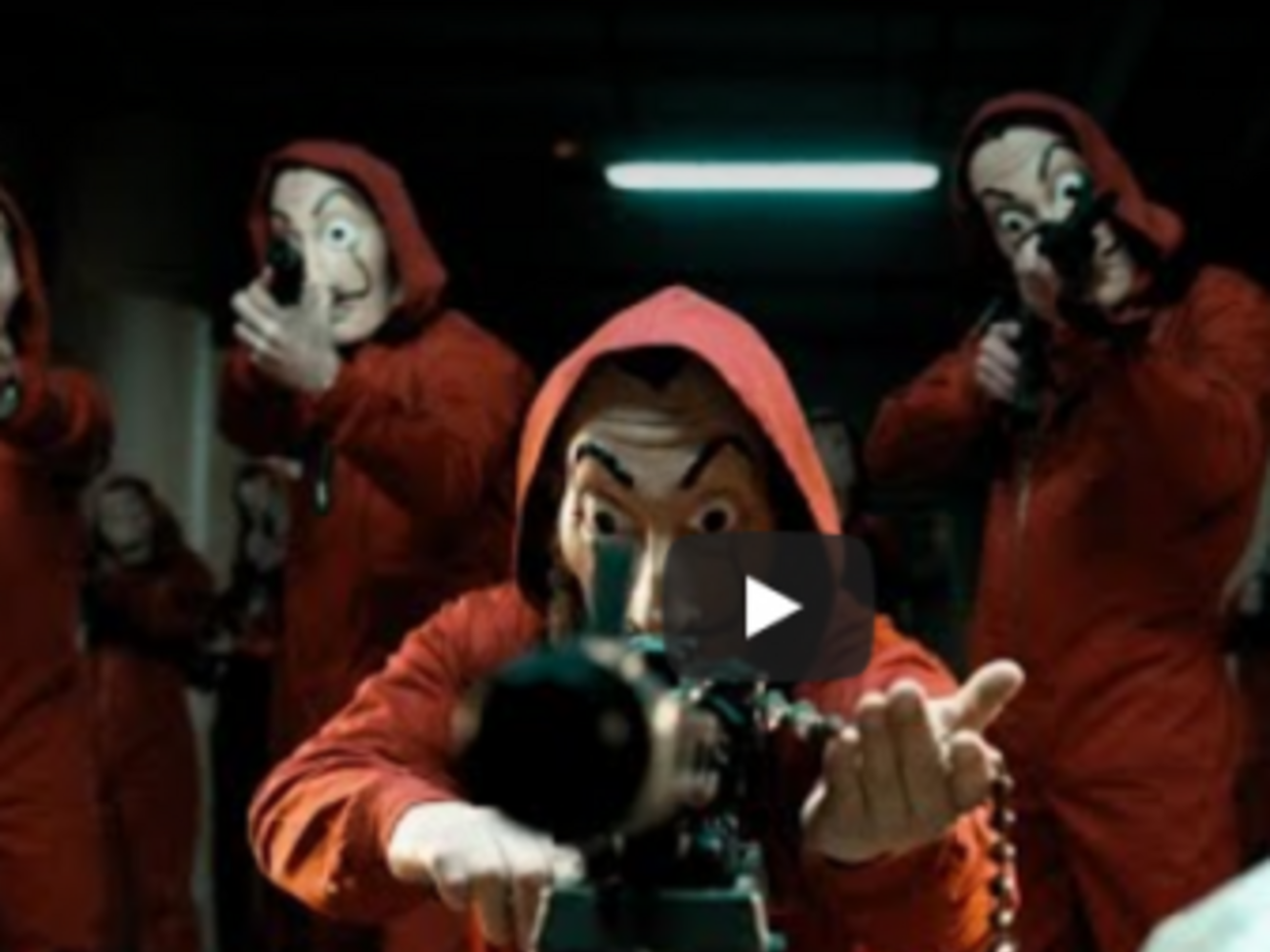 Хакери замінили відеоролик фотографією озброєних людей